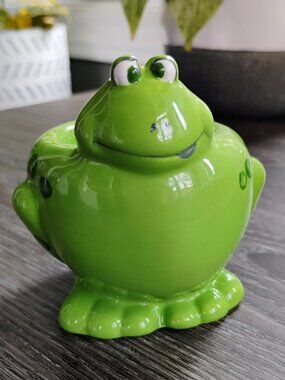 Bella Casa by Ganz Vintage Frog Egg Cup/Holder